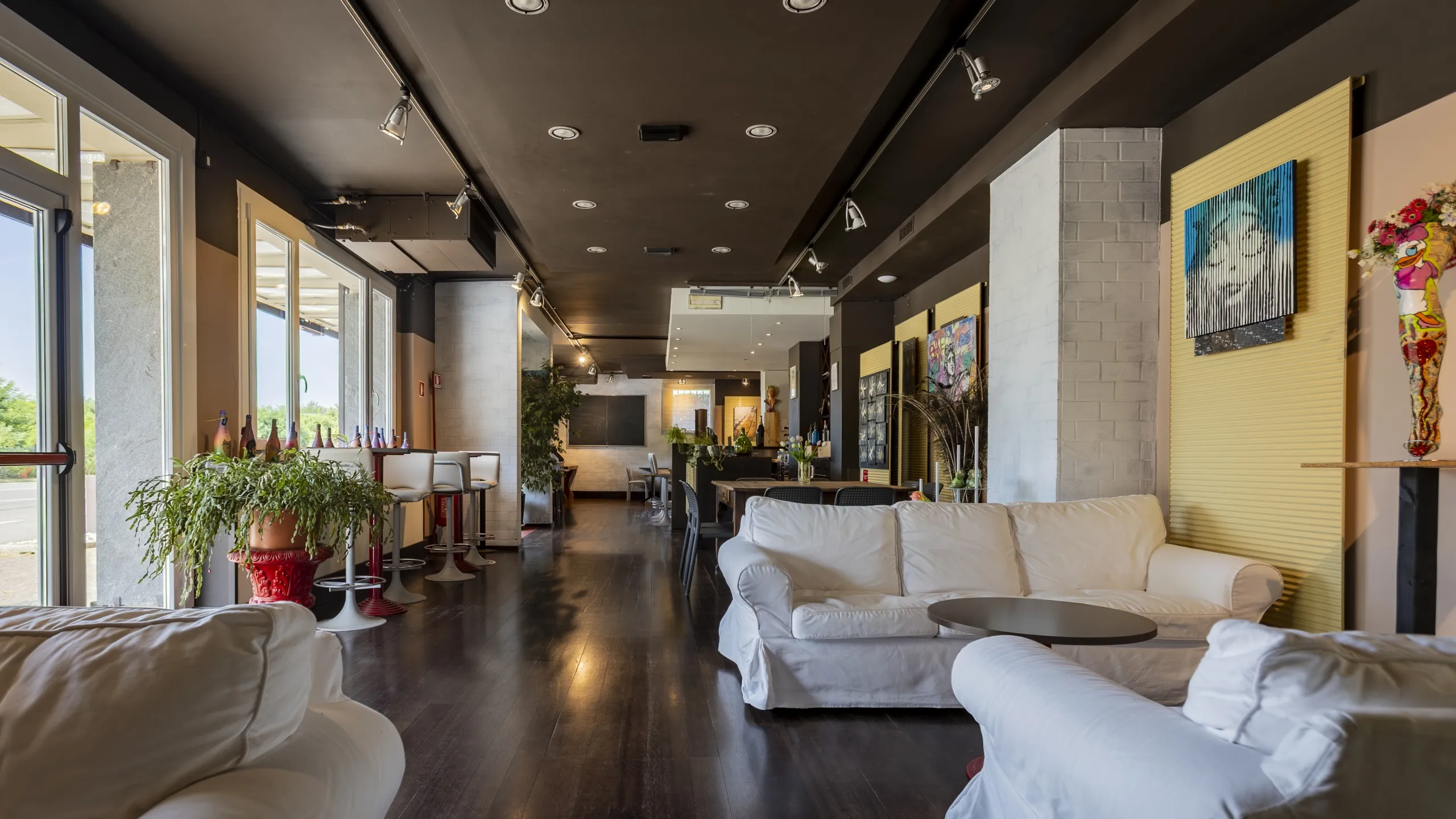 Hotel-San-Francesco-Borgo-Manero-interni-1-