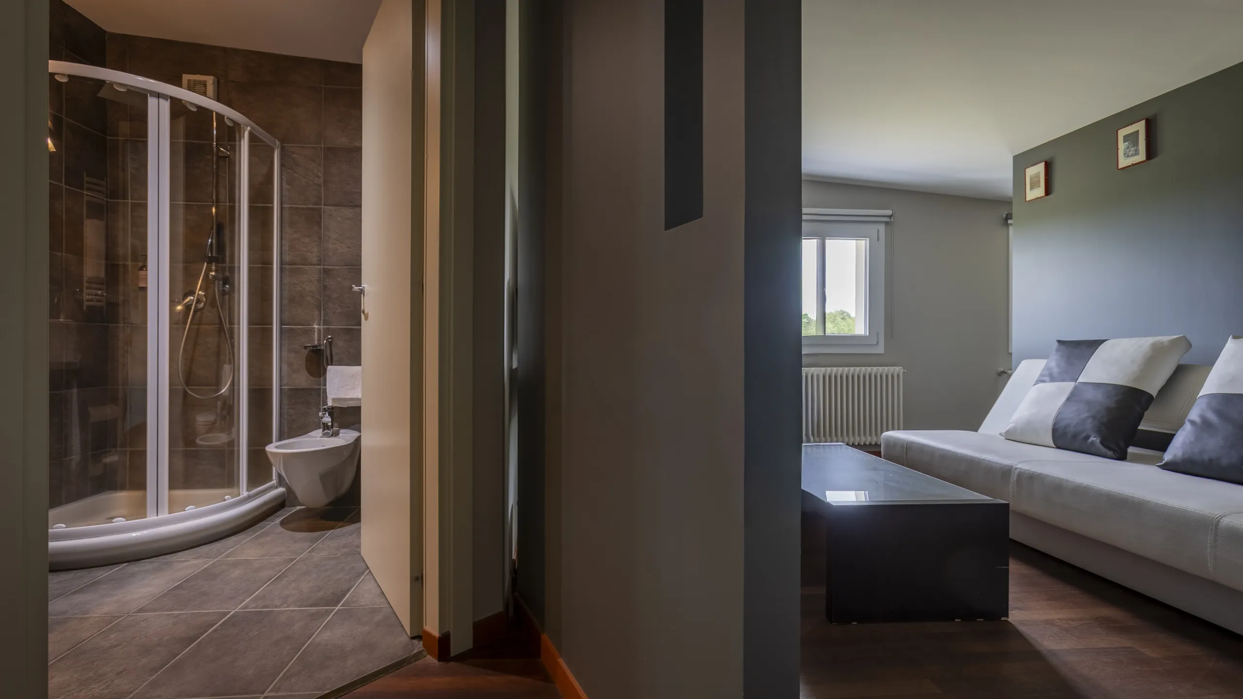 Hotel-San-Francesco-Borgo-Manero-Junior-Suite-46-horizontal