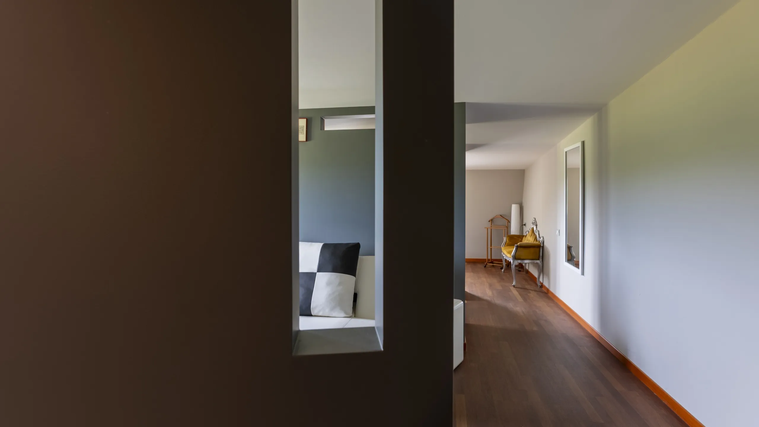 Hotel-San-Francesco-Borgo-Manero-Junior-Suite-61-horizontal