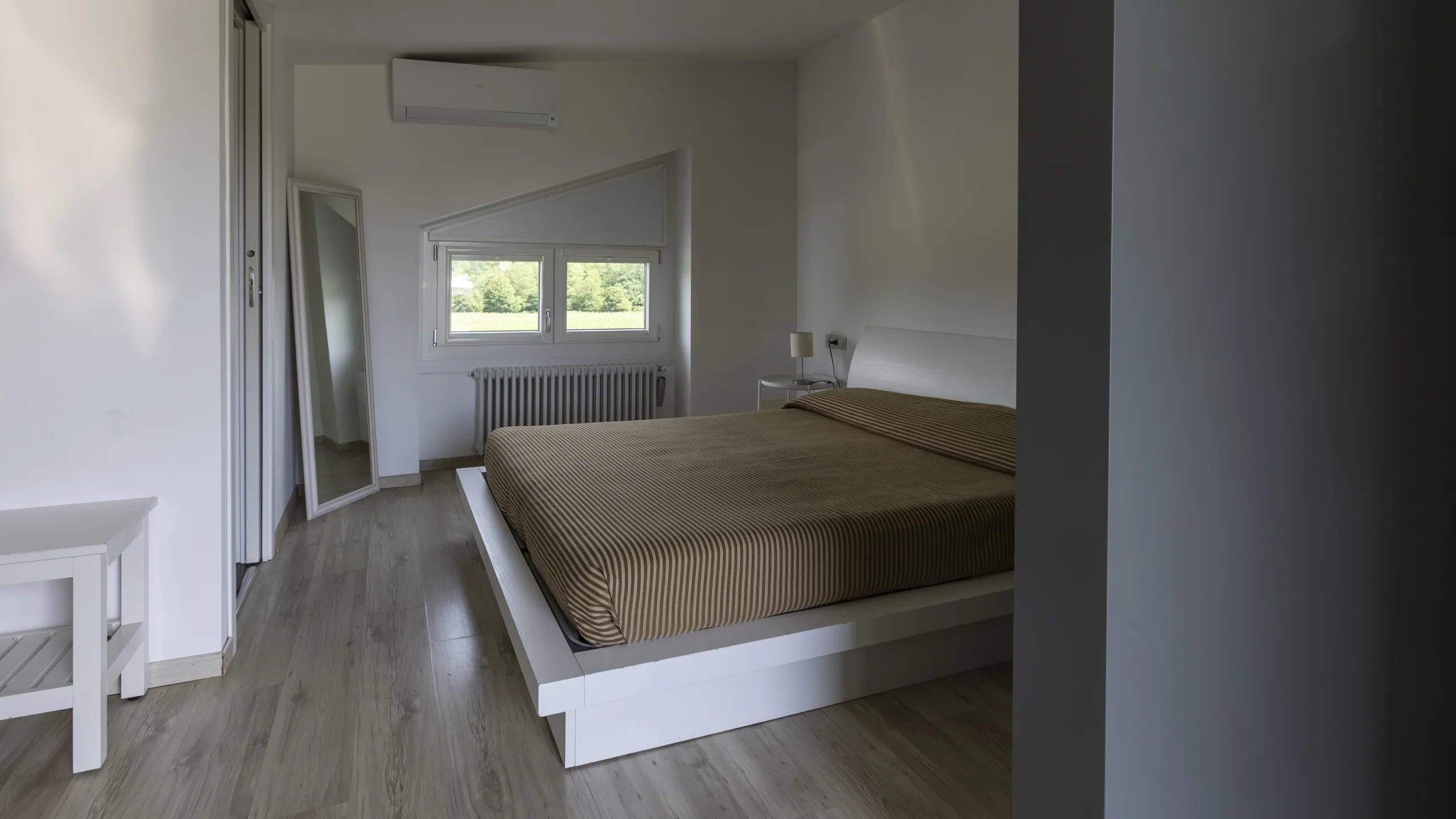 Hotel-San-Francesco-Borgo-Manero-Matrimoniale-Terrazza-63-orizzontale